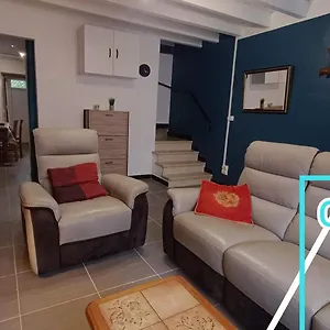 Charmante Maison De Village T3 Renovee Et Son Jardin Hébergement de vacances Revel (Haute-Garonne)