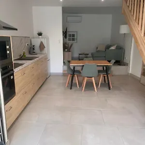  Hébergement de vacances Maison De -